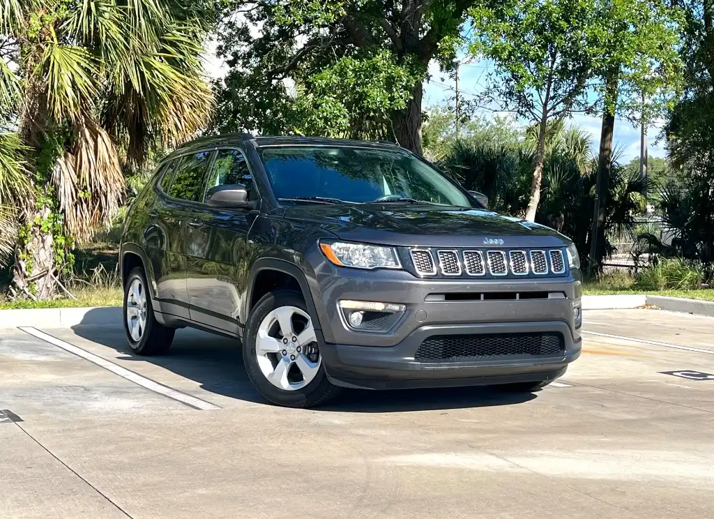 2018 Jeep Compass Latitude's photo