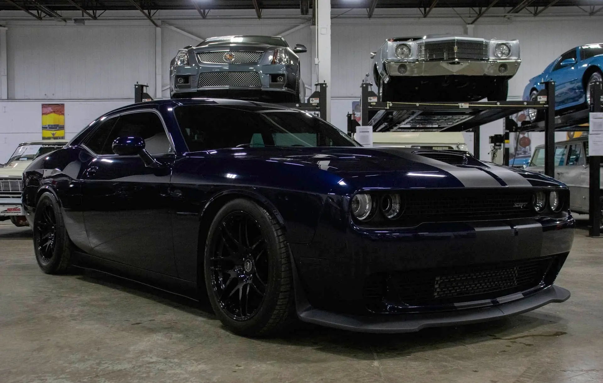 2016 Dodge Challenger SRT Hellcat photo 3