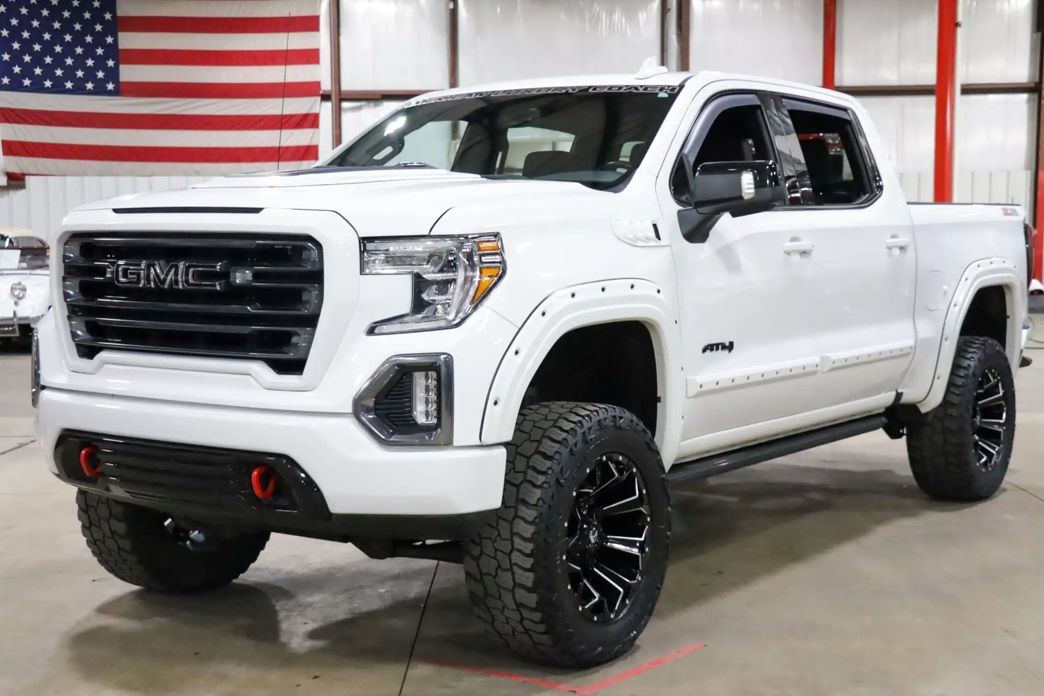 2022 GMC Sierra 4WD Crew Cab Short Box AT4's photo