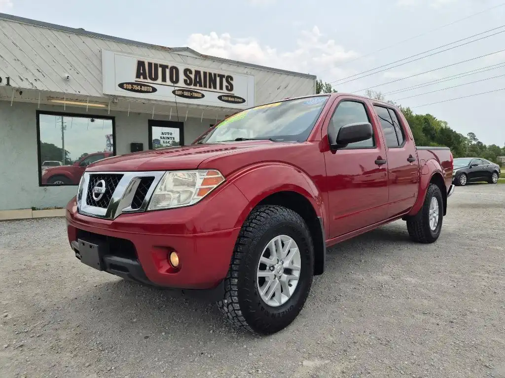 2015 Nissan Frontier 4.0 SV Crew Cab 4X4 AT SWB's photo