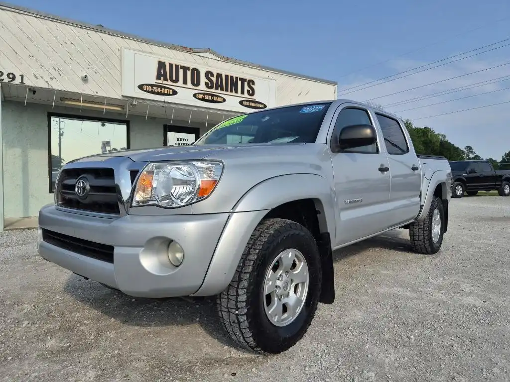2010 Toyota Tacoma PreRunner Double Cab V6 5AT's photo