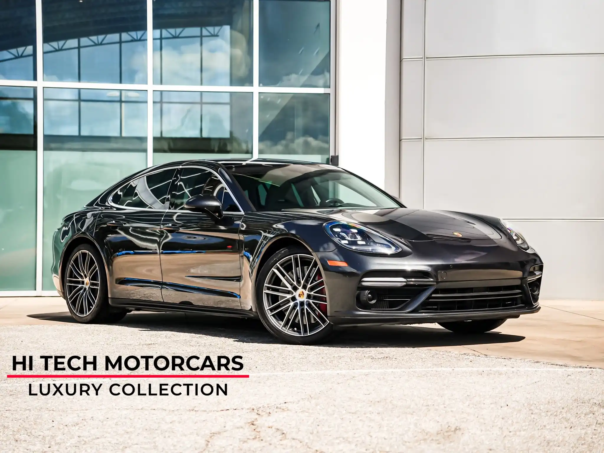 2017 Porsche Panamera Turbo's photo