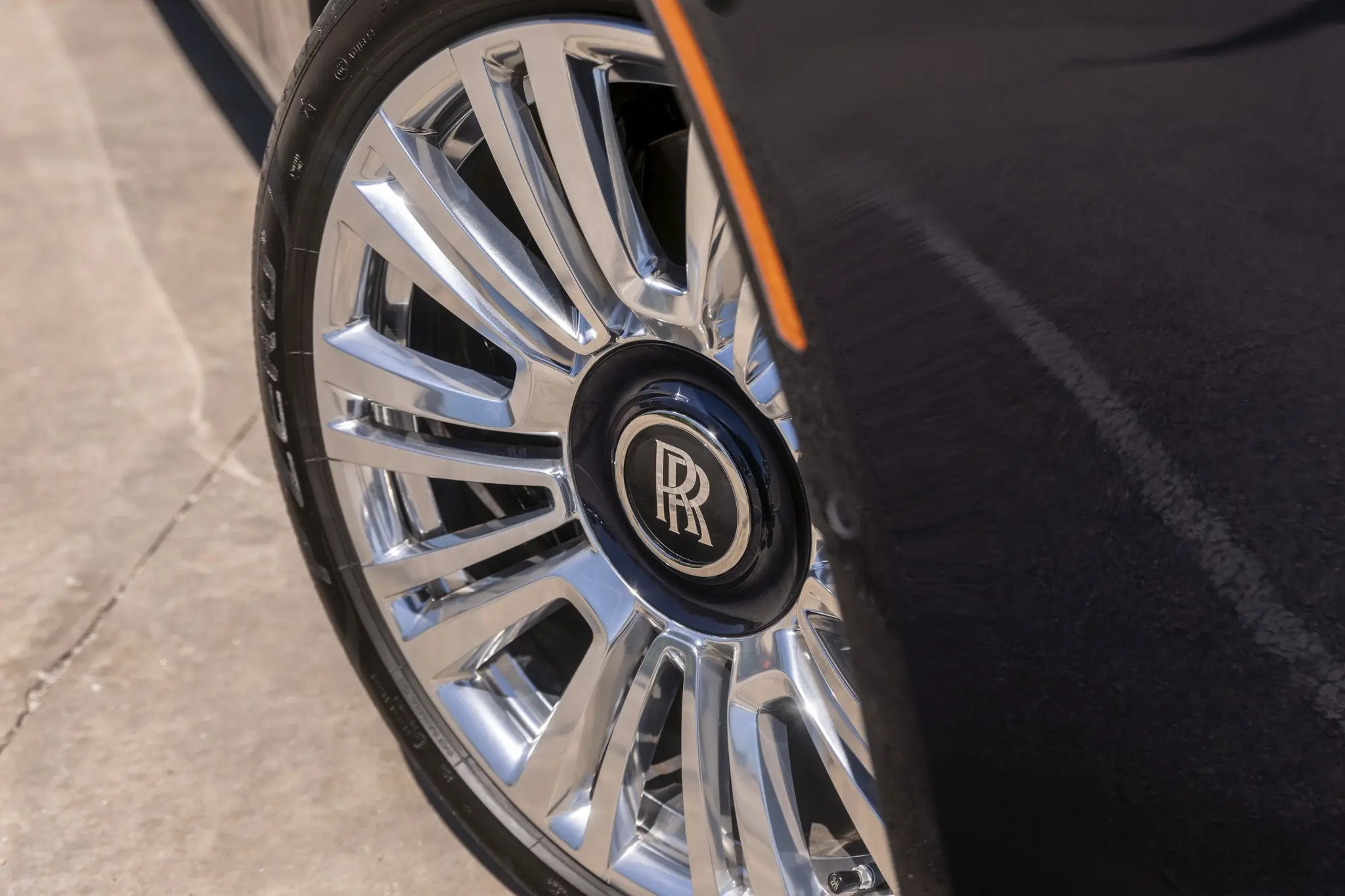 2025 Rolls-Royce Ghost Ghost photo 3