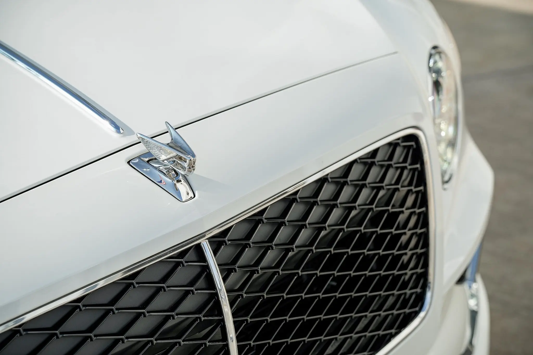 2026 Bentley Flying Spur Base photo 4