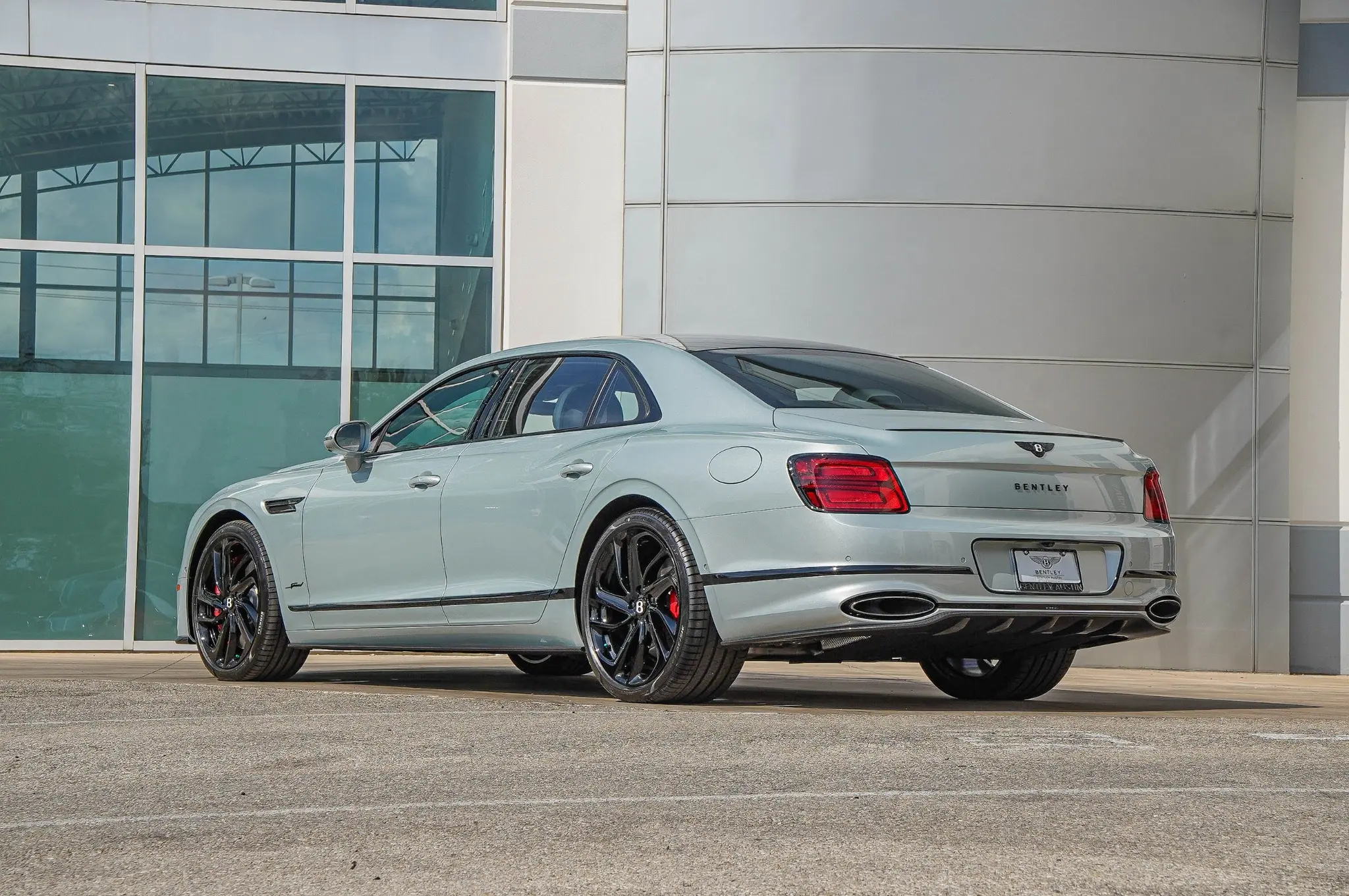 2026 Bentley Flying Spur Speed photo 3