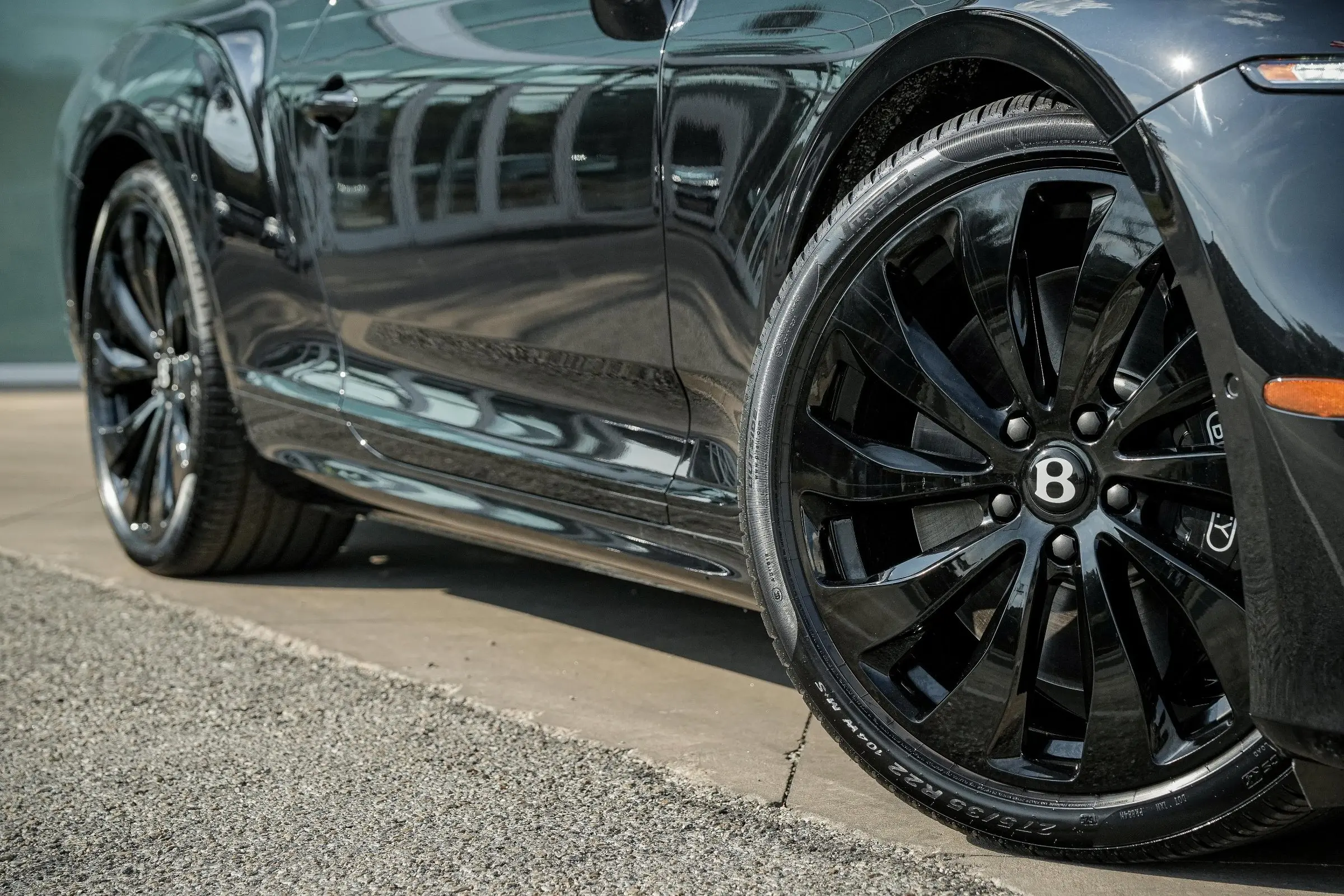 2026 Bentley Continental GT Base photo 5