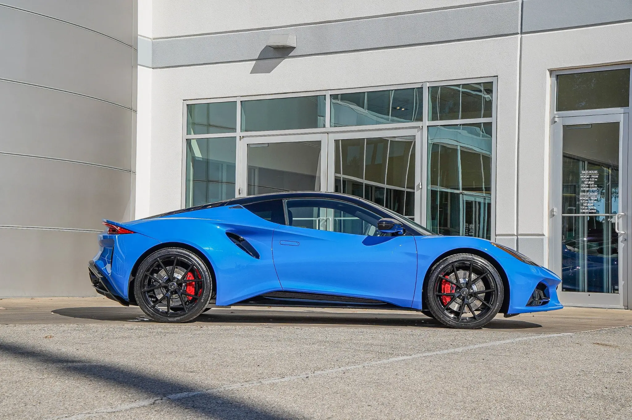 2026 Lotus Emira undefined photo 5