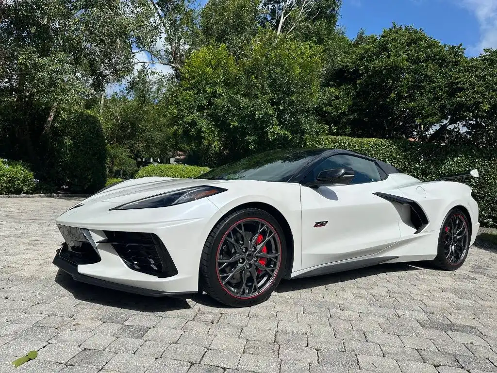 2023 Chevrolet Corvette Stingray Convertible 3LT's photo