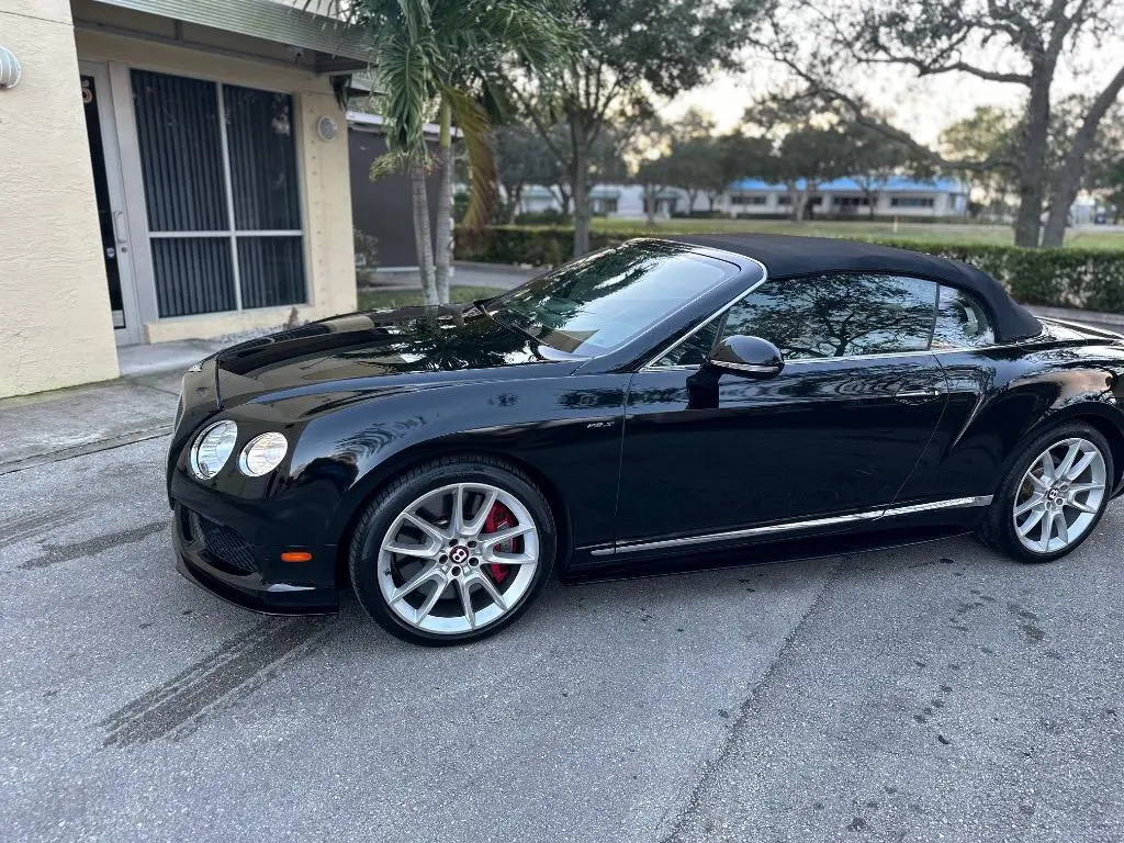 2015 Bentley Continental GT V8 S Convertible photo 3