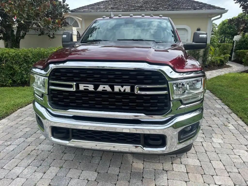 2024 RAM 3500 Big Horn 4X4 Crew Cab LWB's photo