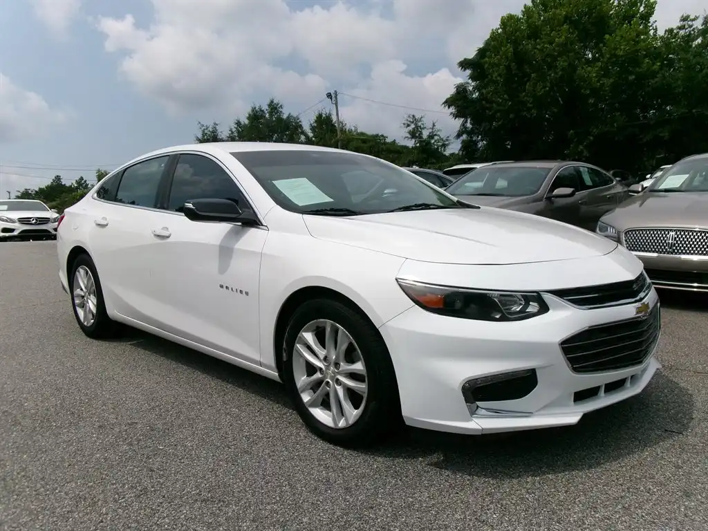 2018 Chevrolet Malibu 1LT's photo