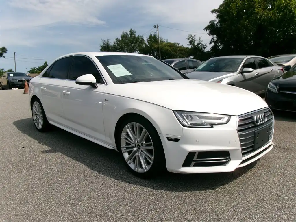 2018 Audi A4 2.0T Premium Plus FWD S tronic Ultra's photo