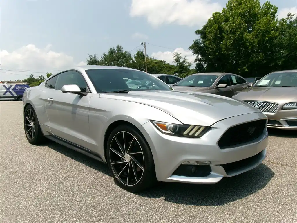 2016 Ford Mustang EcoBoost Coupe's photo