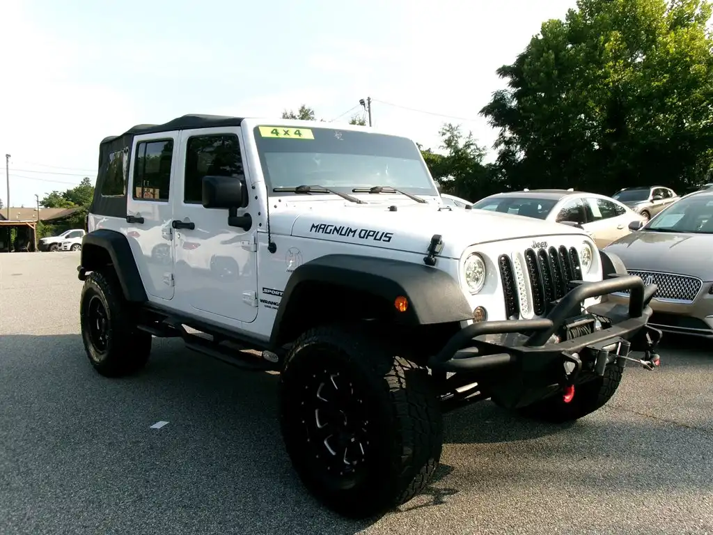 2017 Jeep Wrangler Sport's photo