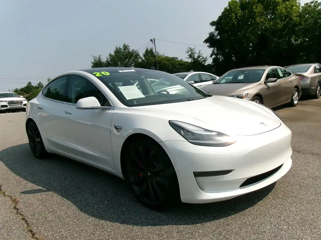 2020 Tesla Model 3 Performance Dual Motor All-Wheel Drive's photo