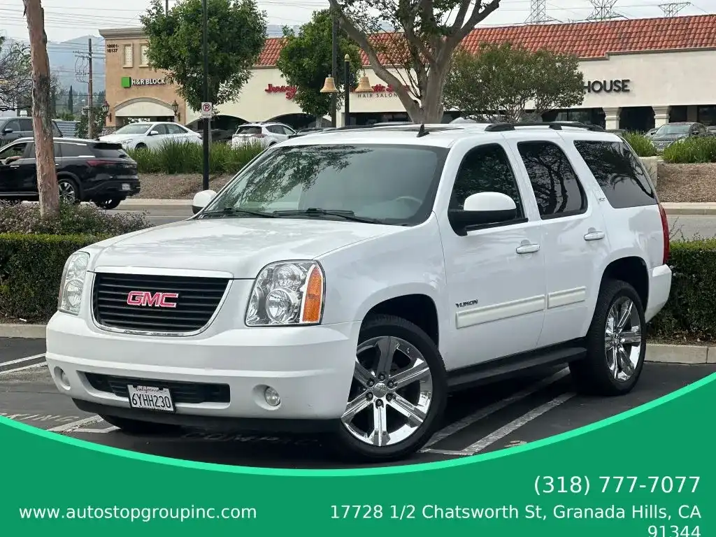 2013 GMC Yukon 4WD SLT's photo