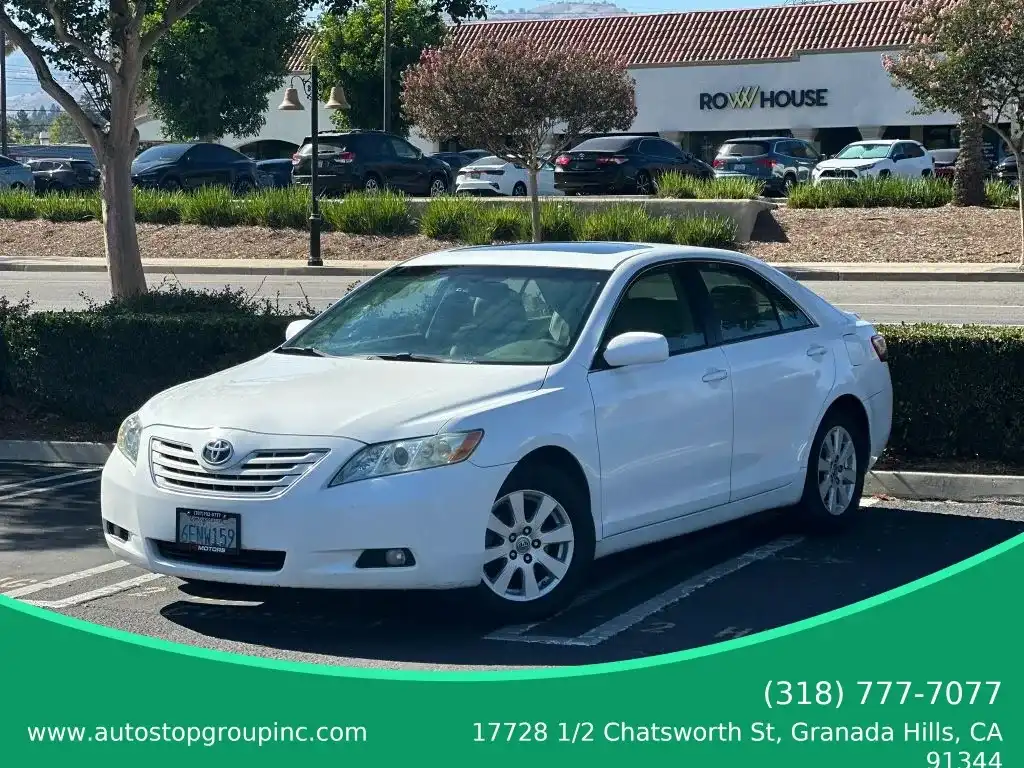 2009 Toyota Camry 2.4 Auto XLE's photo