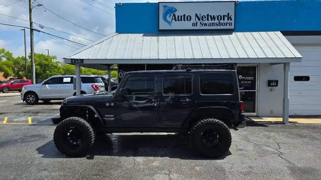 2018 Jeep Wrangler Sport S's photo