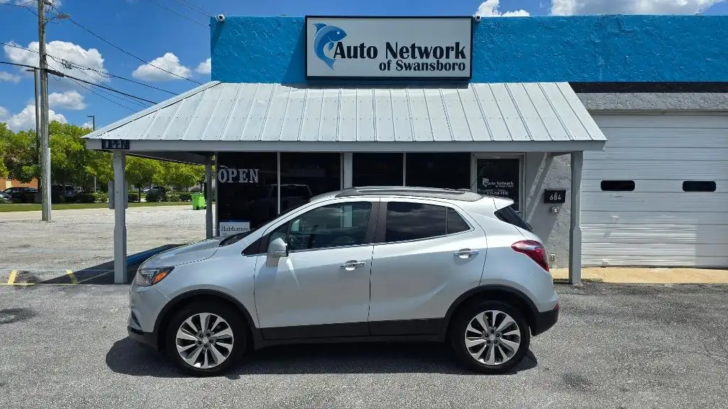2017 Buick Encore Preferred's photo