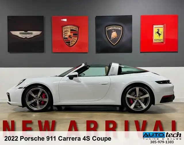 2022 Porsche 911 Targa 4 GTS's photo