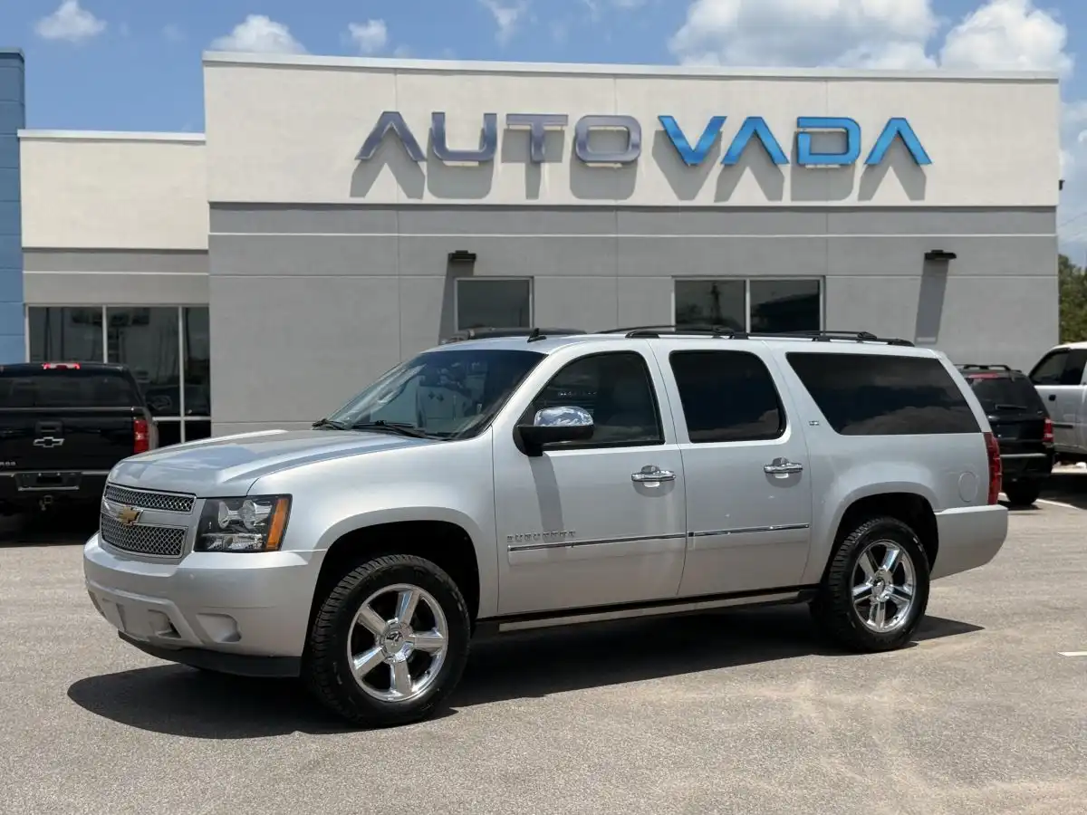 2012 Chevrolet Suburban 4WD 1500 LTZ's photo
