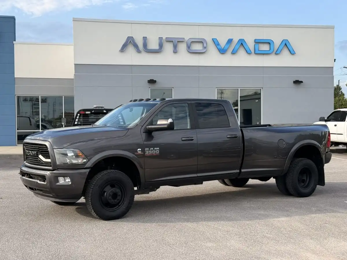 2018 RAM 3500 Lone Star 4X4 Crew Cab LWB's photo