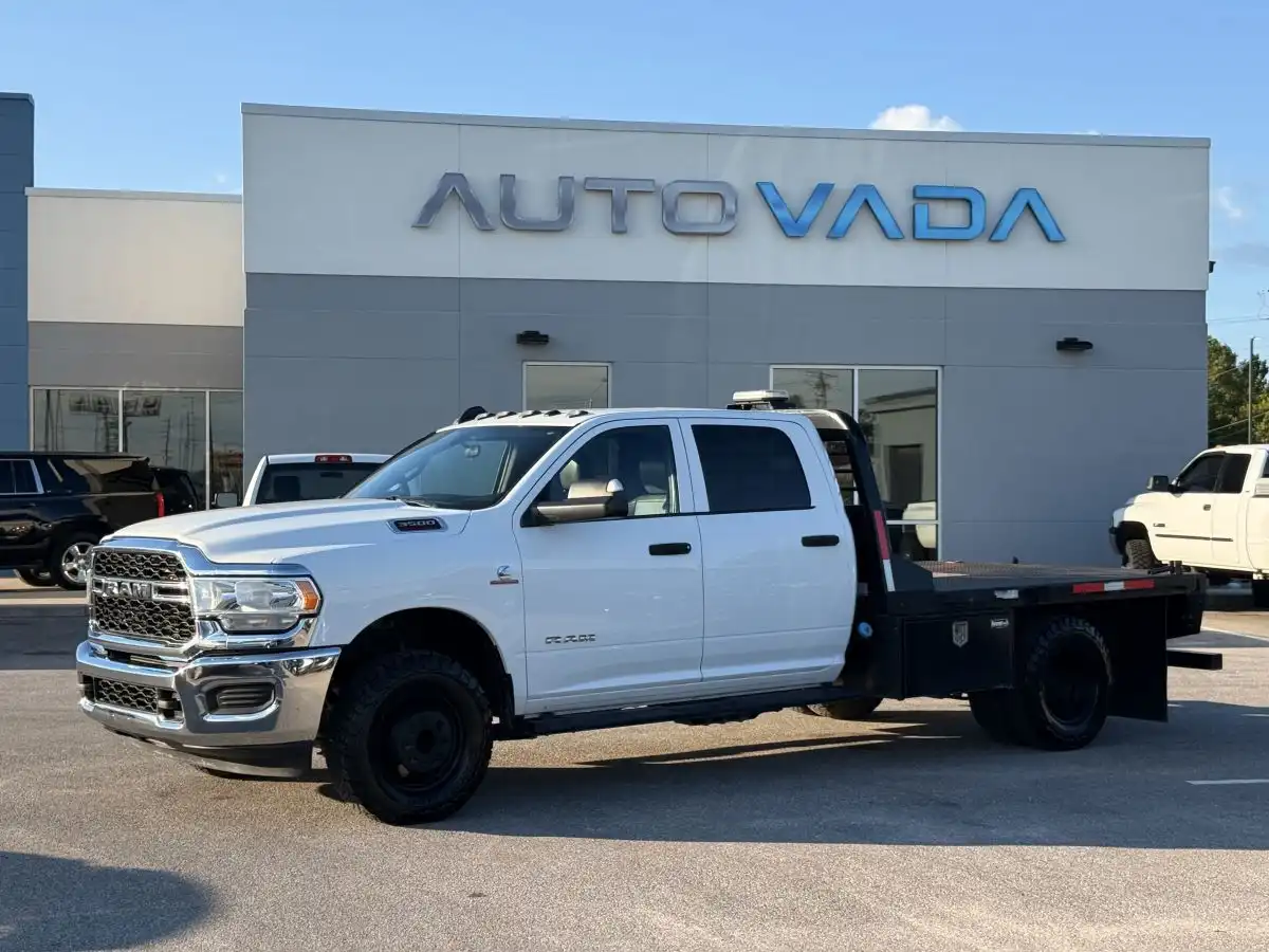 2022 RAM 3500 Tradesman 4X4 Crew Cab DRW's photo