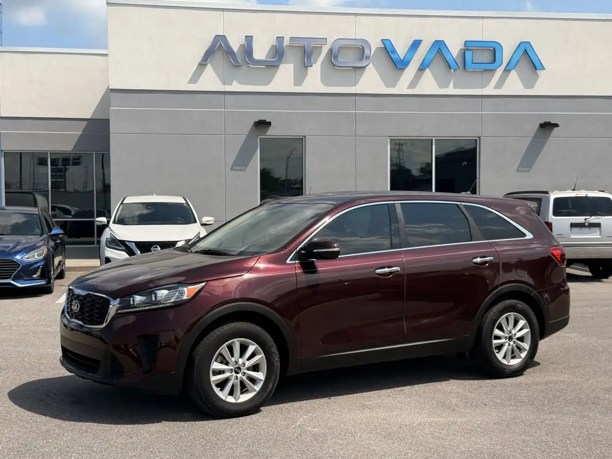 2020 Kia Sorento LX AT's photo