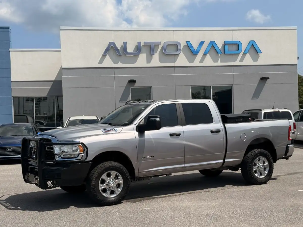 2023 RAM 2500 Big Horn 4X4 Crew Cab SWB's photo
