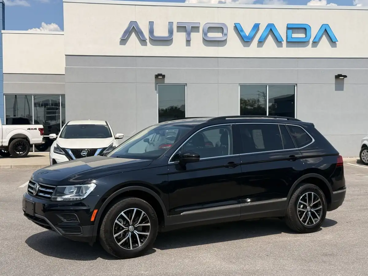 2021 Volkswagen Tiguan 2.0T SE's photo