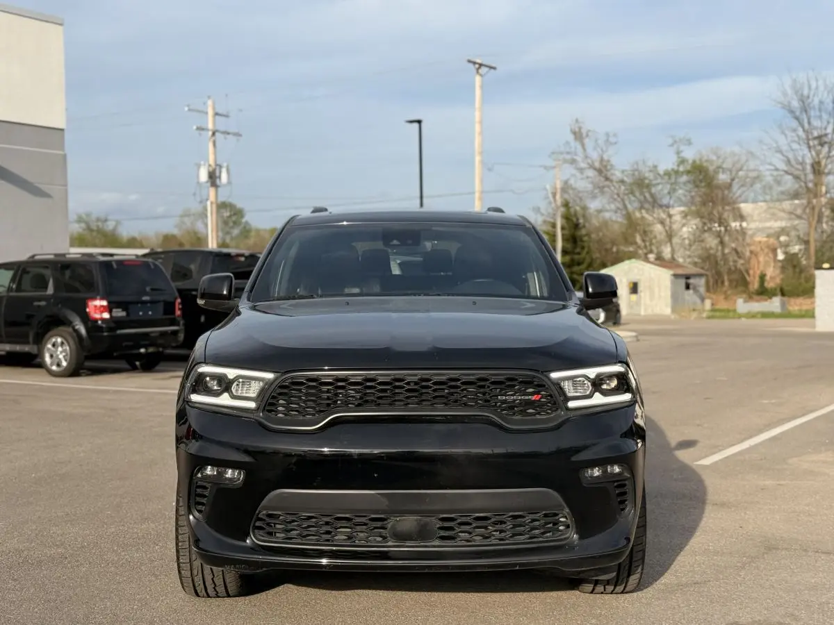 2023 Dodge Durango GT Plus AWD photo 3