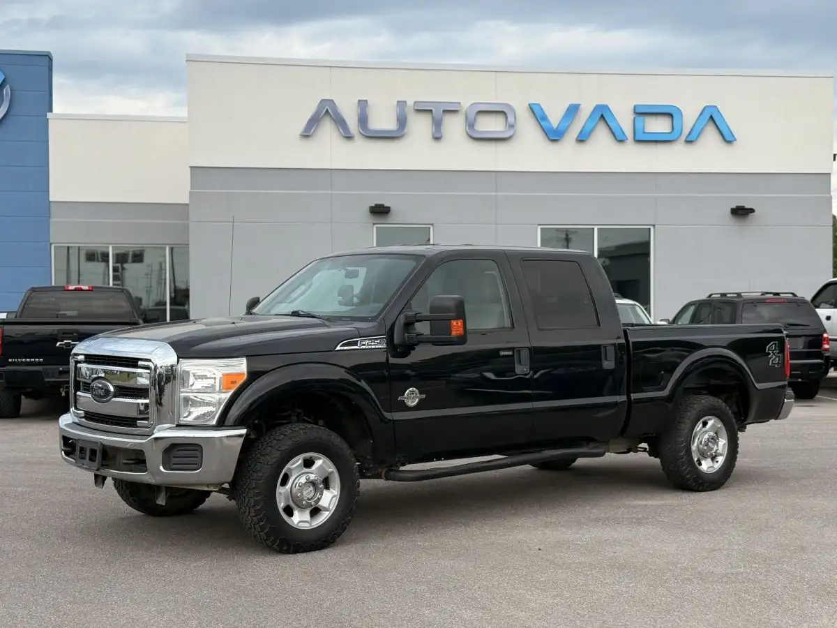 2012 Ford F-250 XLT 4x4 Crew Cab 172 in's photo