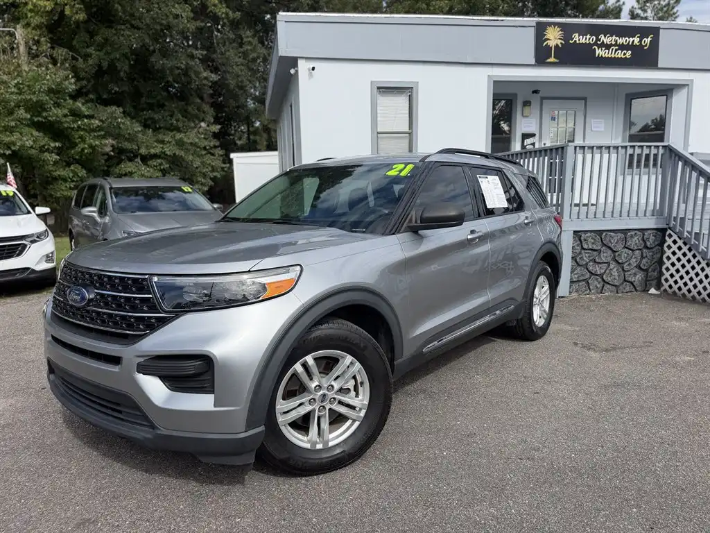 2021 Ford Explorer XLT RWD's photo