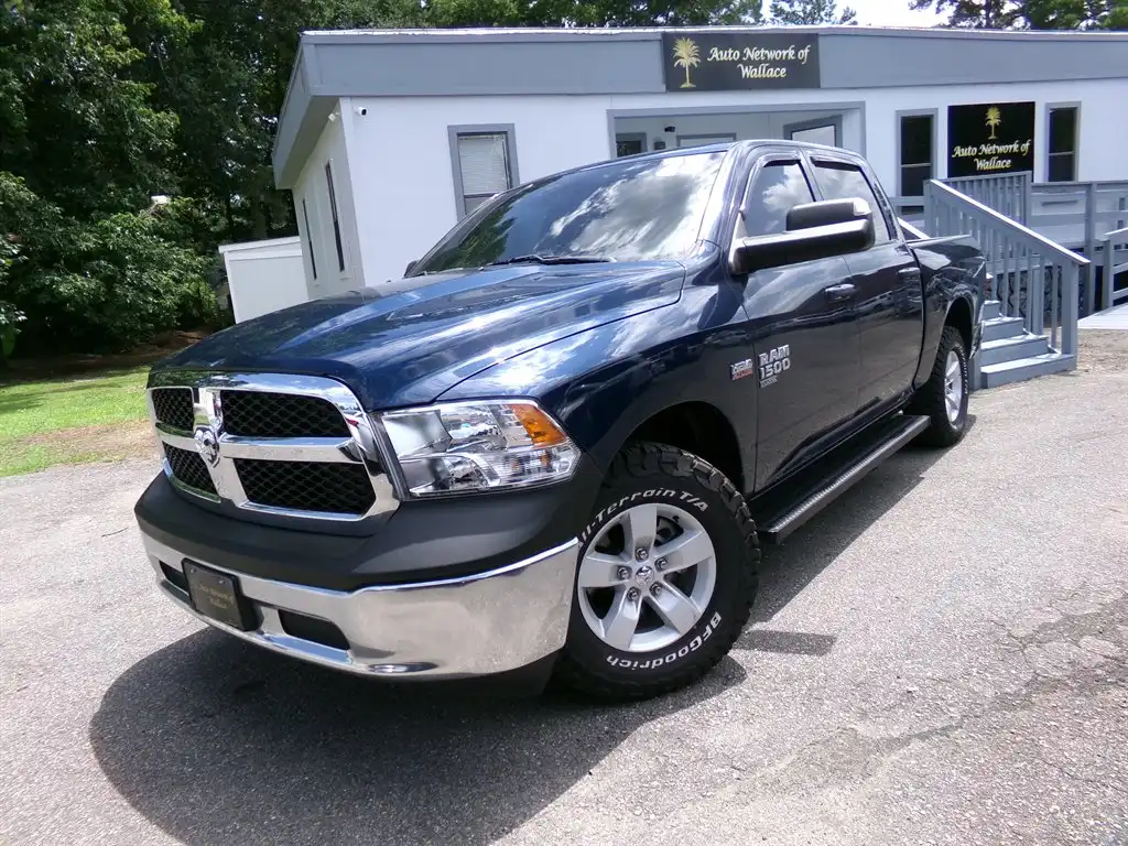2022 RAM 1500 Classic SSV 4WD Crew Cab 5'7's photo