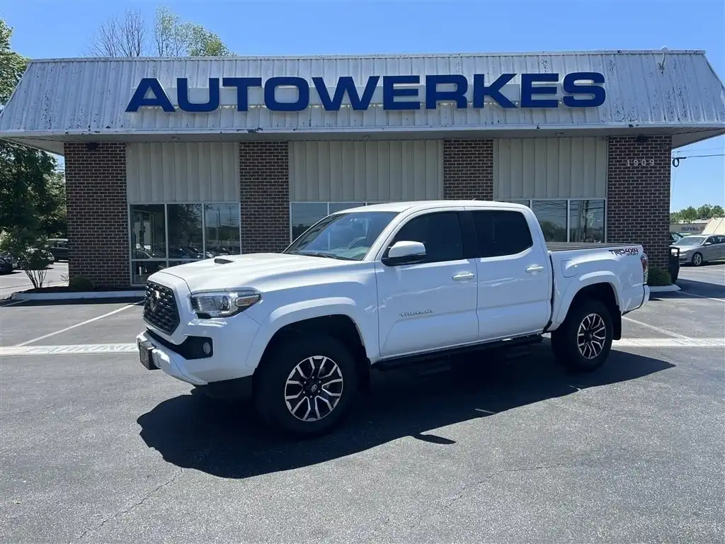 2023 Toyota Tacoma TRD Sport Double Cab 4WD V6 Auto SB's photo