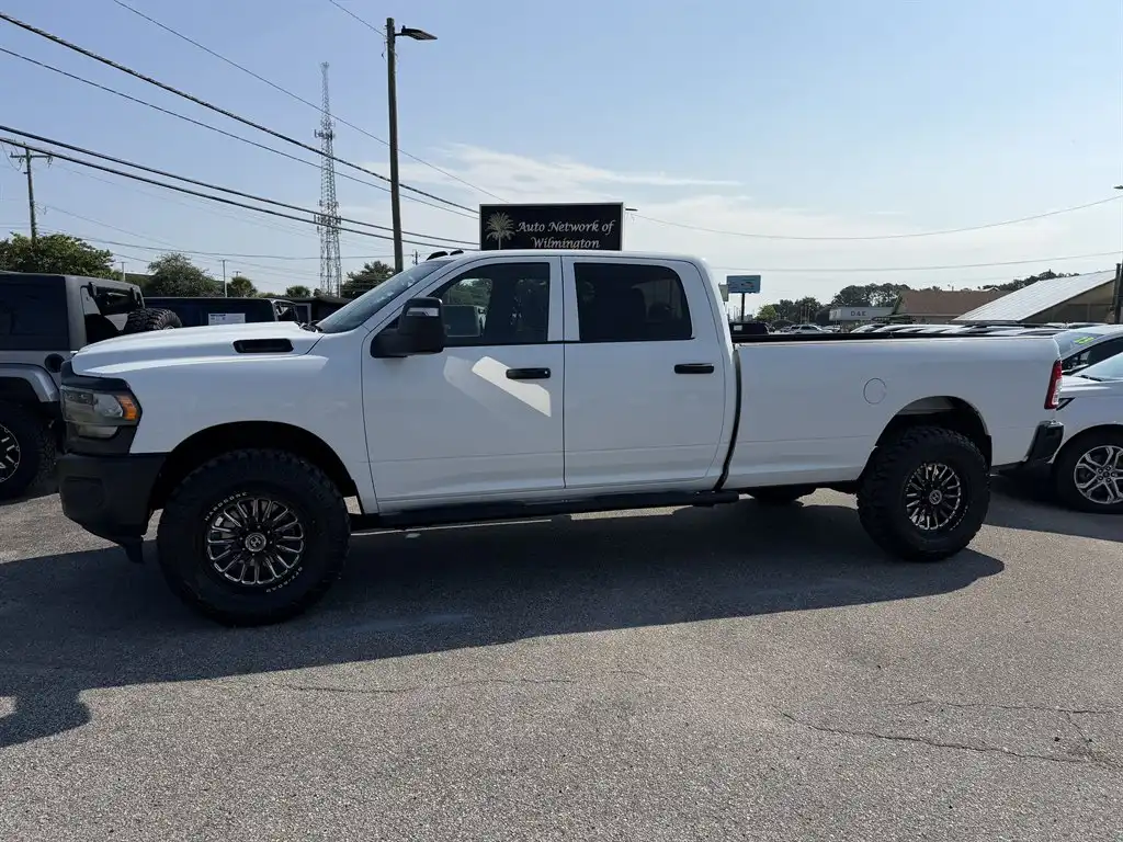 2023 RAM 2500 Tradesman 4X4 Crew Cab LWB's photo
