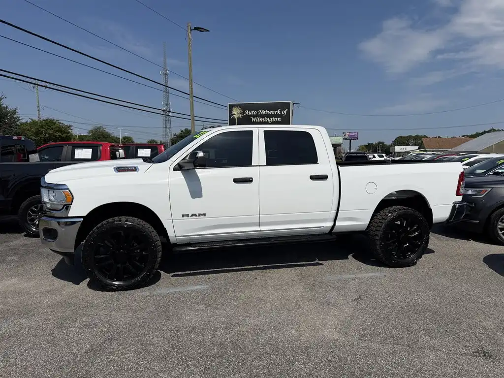 2022 RAM 2500 Tradesman 4WD Crew Cab SWB's photo