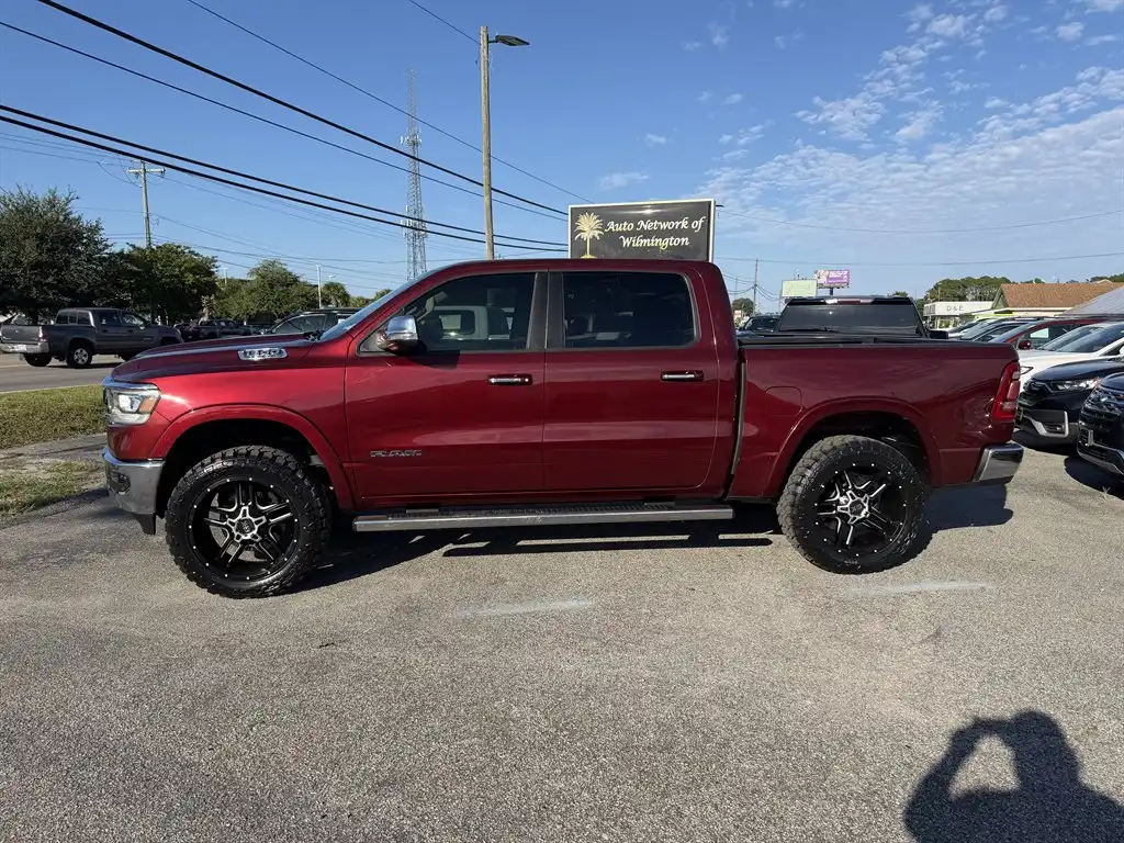 2019 RAM 1500 Laramie 4WD Crew Cab 5'7's photo