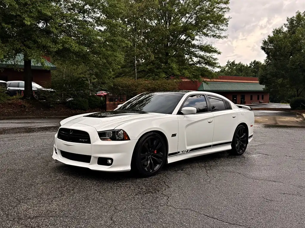 2014 Dodge Charger SRT8's photo