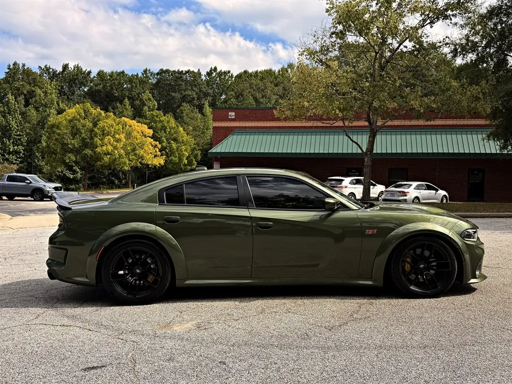 2020 Dodge Charger Scat Pack photo 4