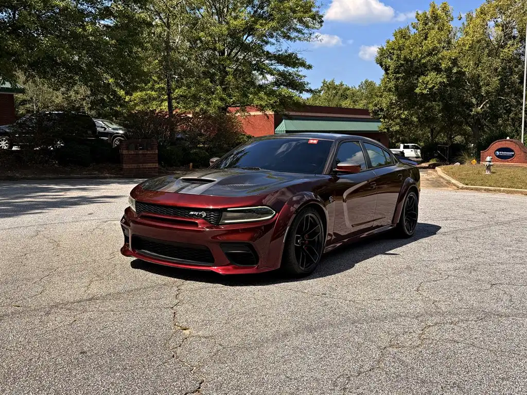 2016 Dodge Charger SRT Hellcat's photo