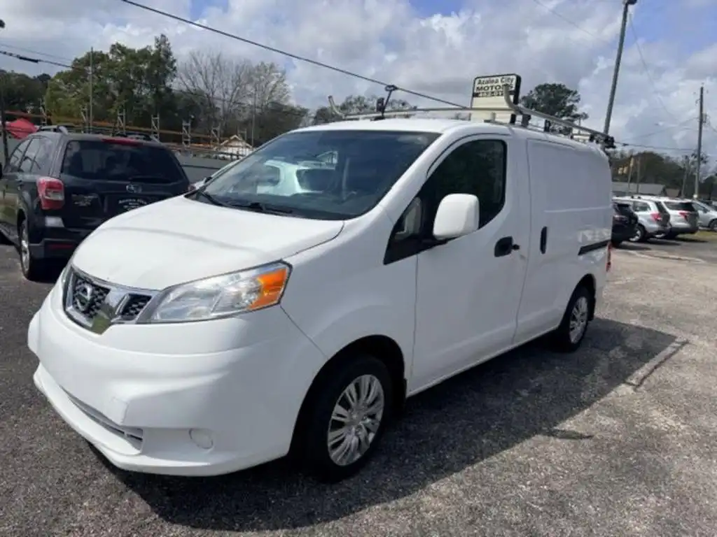 2015 Nissan NV200 SV's photo