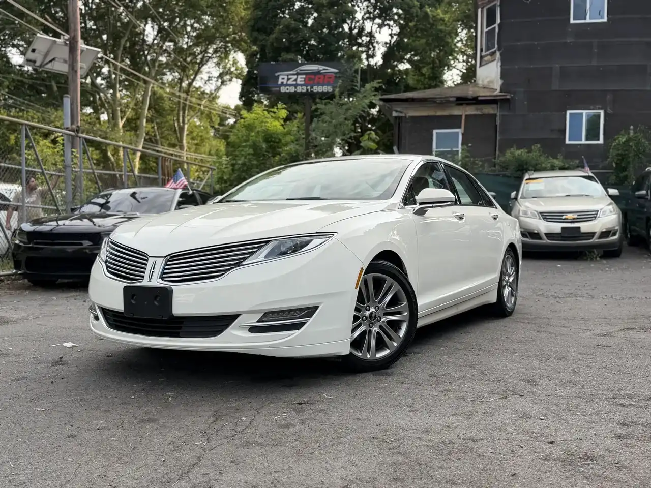 2013 Lincoln MKZ Front Wheel Drive's photo