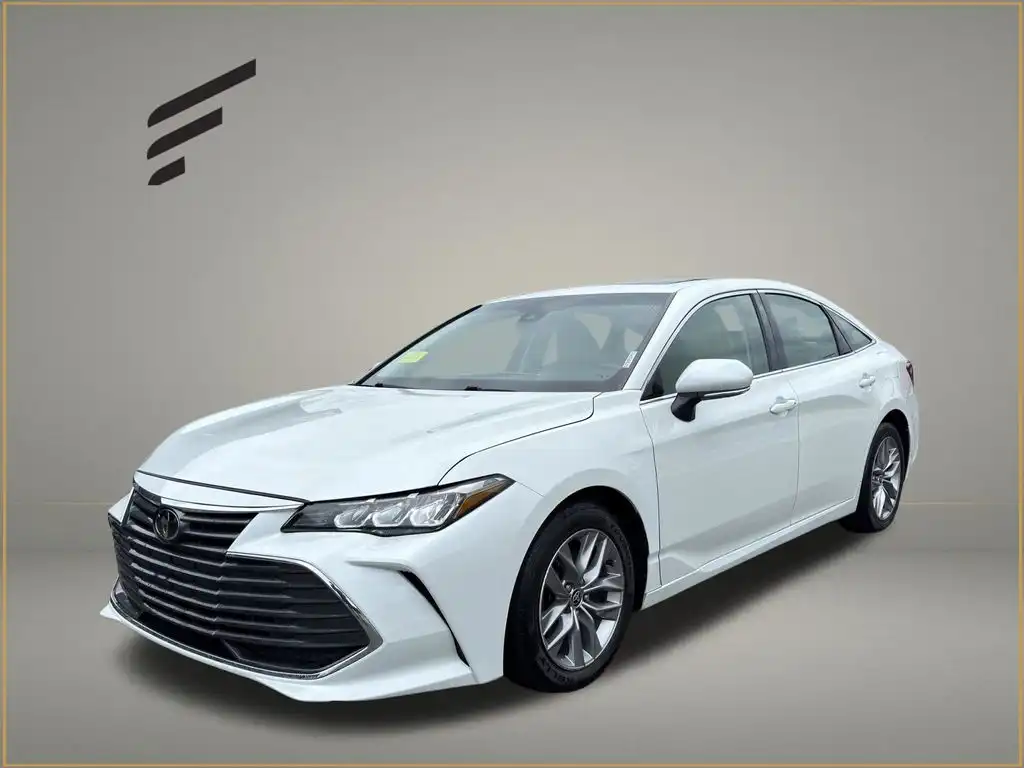 2022 Toyota Avalon XLE's photo