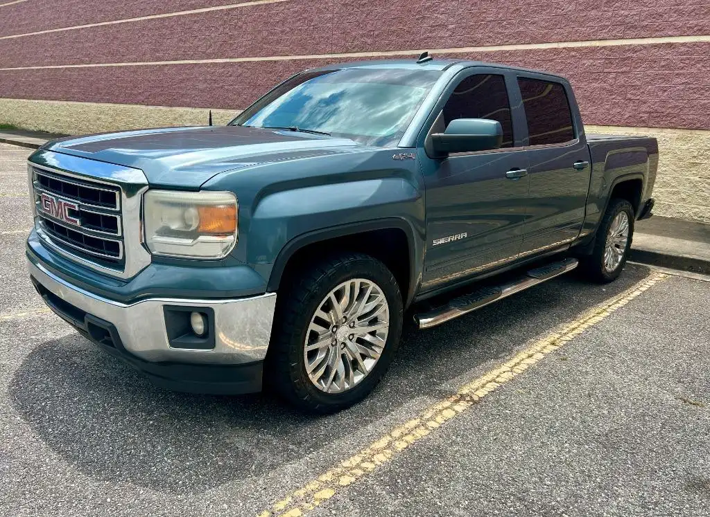 2014 GMC Sierra 4WD Crew Cab SLE LWB's photo