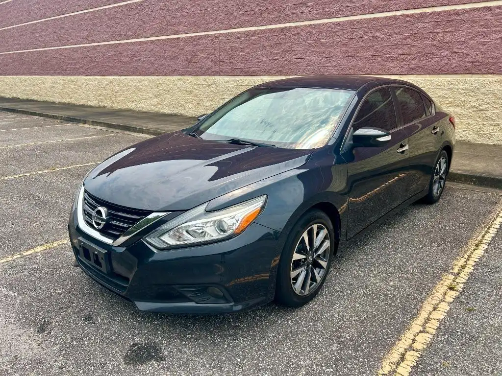 2017 Nissan Altima 2.5 SL's photo