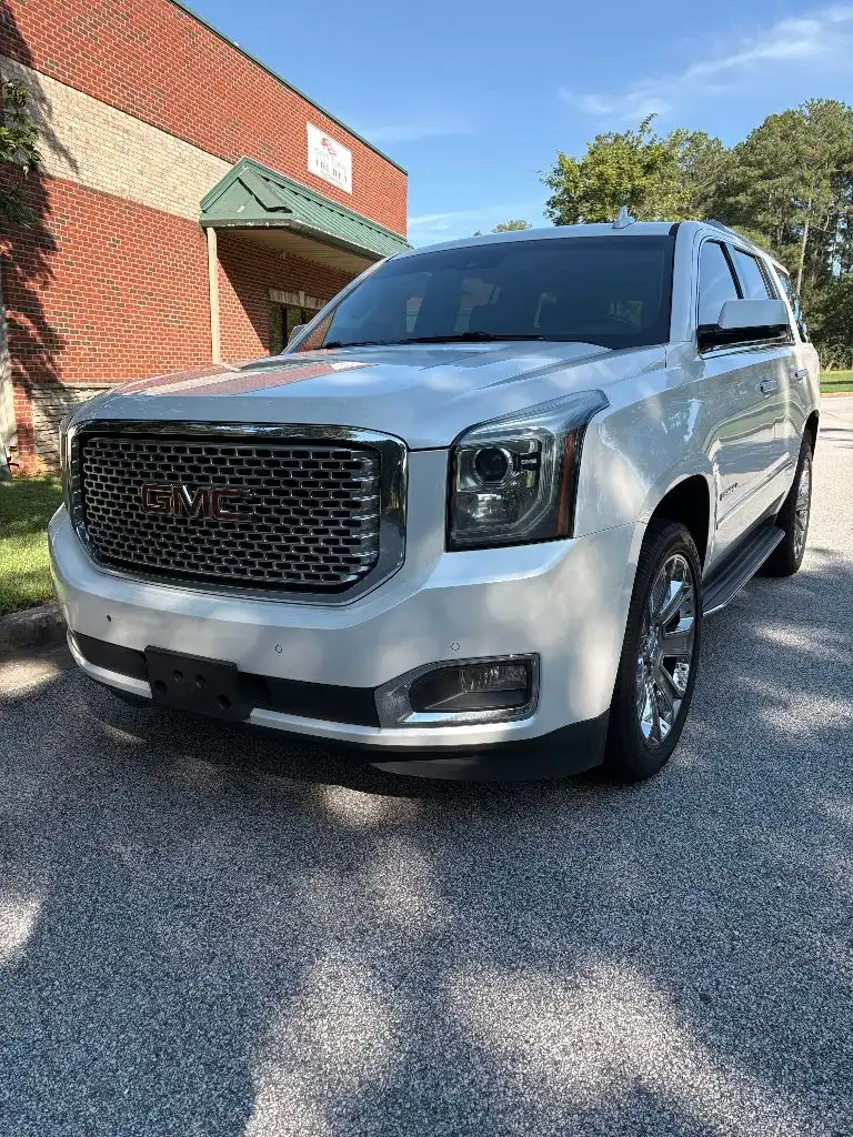 2016 GMC Yukon 2WD Denali's photo