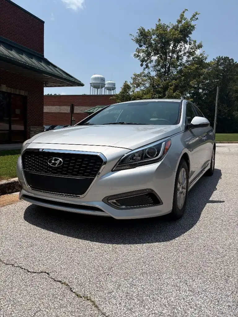 2017 Hyundai Sonata Base's photo