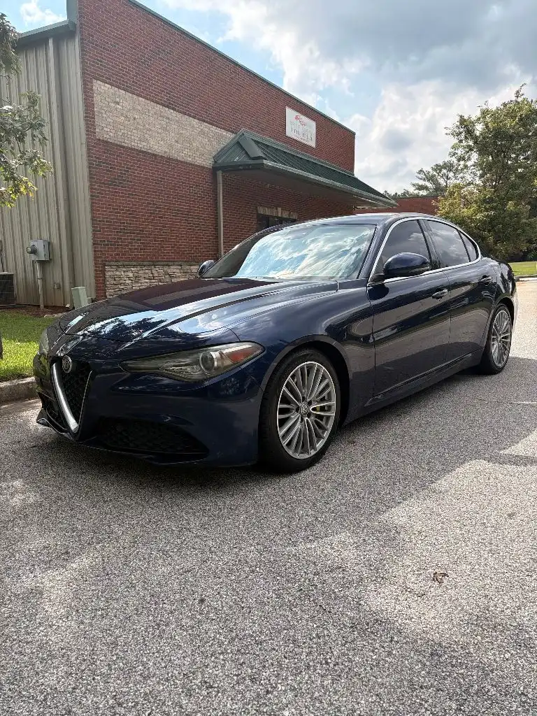2017 Alfa Romeo Giulia 2.0 Ti Auto's photo