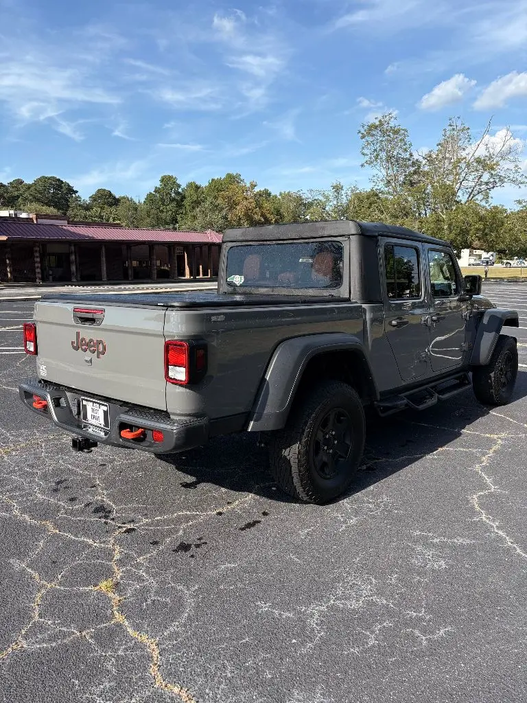 2022 Jeep Gladiator Mojave photo 5
